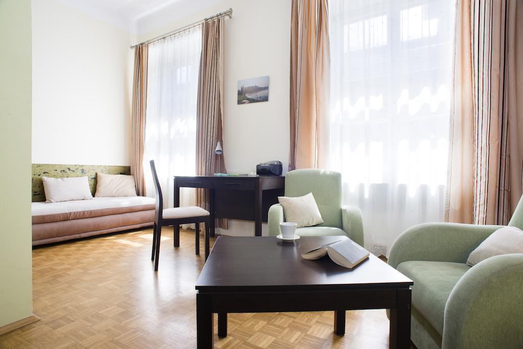 Mikolajska Residence كراكوفيا الغرفة الصورة